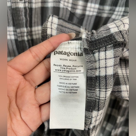 Patagonia Men’s Long Sleeved Organic Cotton Flannel Shirt - Picture 8 of 8